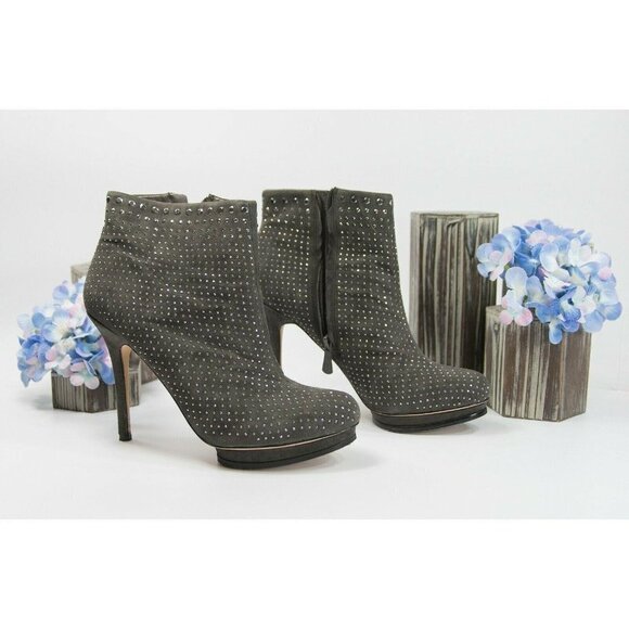 BCBG MaxAzria Grigio Grey Studded Kid Suede Leather High Heel Bootie Size 9.5 - Picture 1 of 8